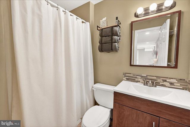 16 KNOLL SIDE LN, Middletown, MD 21769