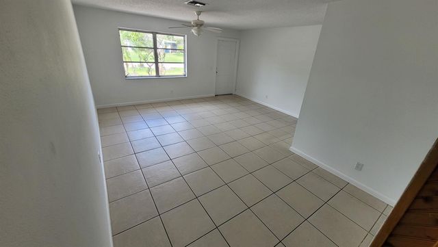 217 REO Drive, Jupiter, FL 33458
