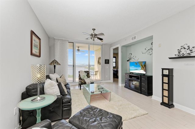 611 RIVIERA DUNES WAY 304, Palmetto, FL 34221