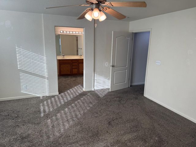 17359 Stone Celler Way, Lathrop, CA 95330