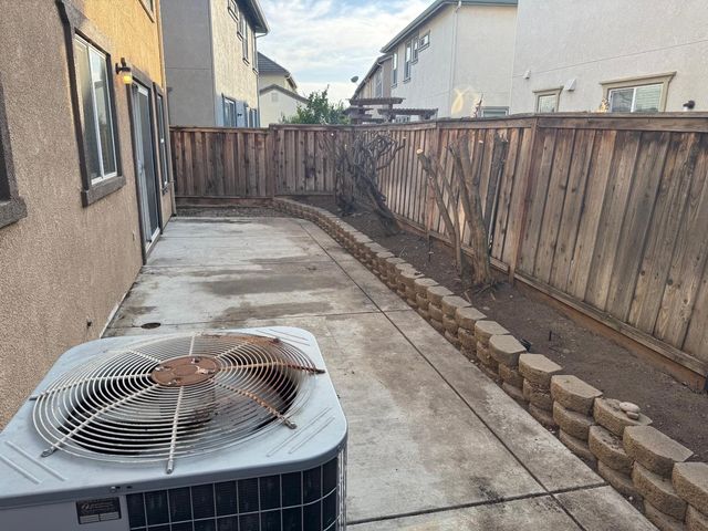 17359 Stone Celler Way, Lathrop, CA 95330