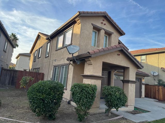 17359 Stone Celler Way, Lathrop, CA 95330