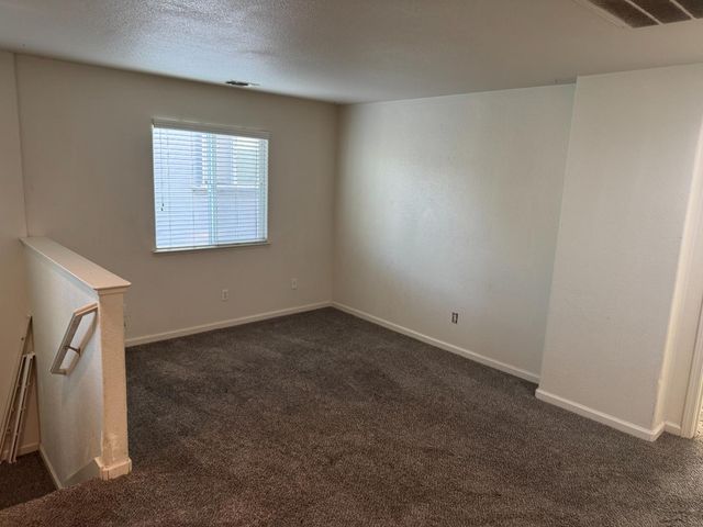 17359 Stone Celler Way, Lathrop, CA 95330