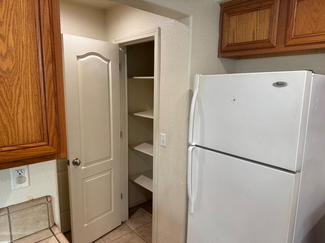 17359 Stone Celler Way, Lathrop, CA 95330