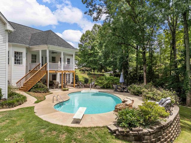 379 Shallowford Drive, Boiling Springs, SC 29316