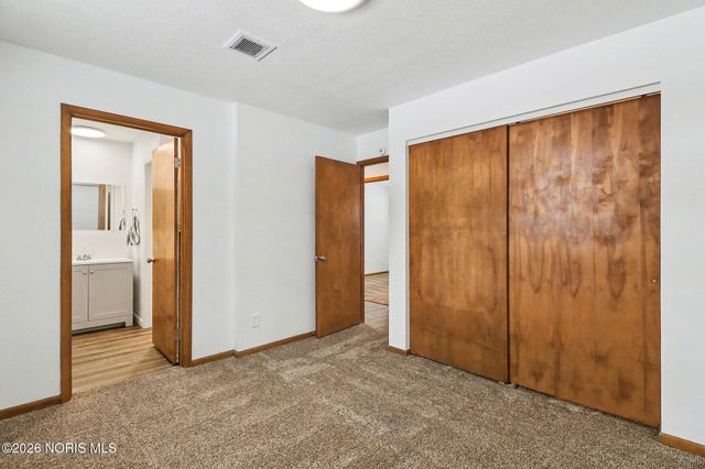 601 Tilayne Street, Perrysburg, OH 43551