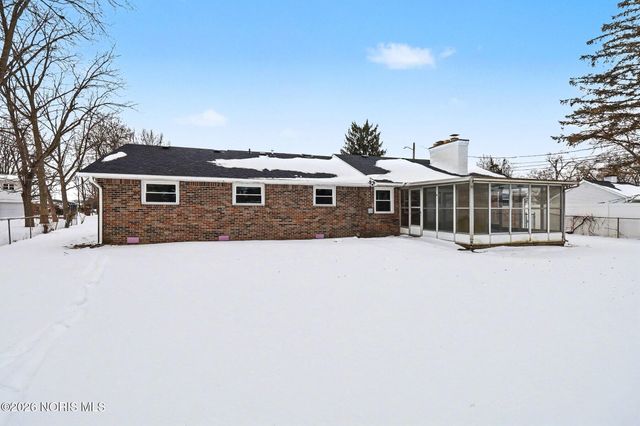 601 Tilayne Street, Perrysburg, OH 43551