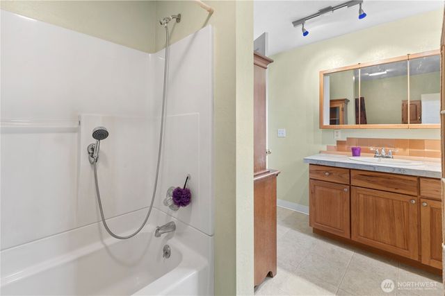 1213 Rhobina Street, Centralia, WA 98531