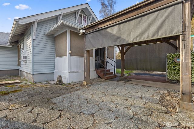 1213 Rhobina Street, Centralia, WA 98531
