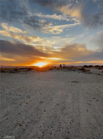 0 Avenue G-8, Lancaster, CA 93535