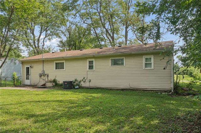 8308 James A Reed Road, Raytown, MO 64138