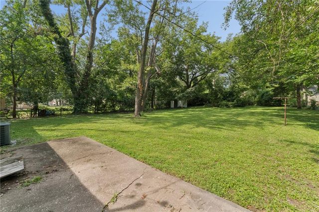 8308 James A Reed Road, Raytown, MO 64138
