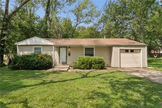 8308 James A Reed Road, Raytown, MO 64138