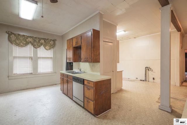 100 ROCHELLE AVENUE, Monroe, LA 71201