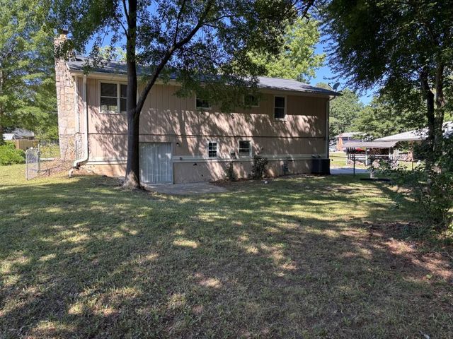 2236 Windsor Drive, Snellville, GA 30078