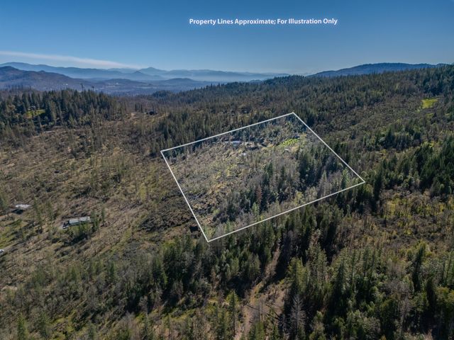 300 Citadel Road, Trail, OR 97541