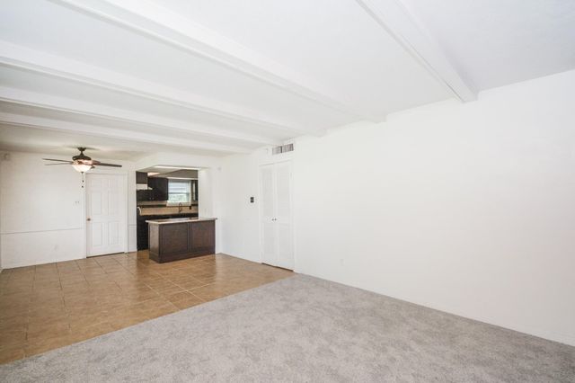 10910 Sagevale Lane, Houston, TX 77089