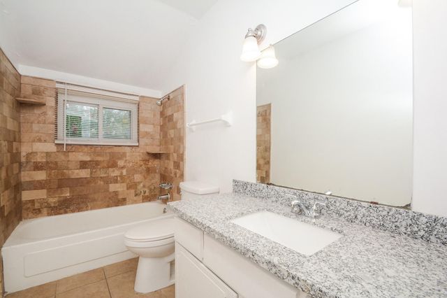10910 Sagevale Lane, Houston, TX 77089