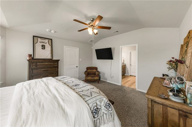 1161 Kennesaw Drive, College Station, TX 77845