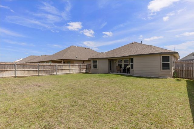 1161 Kennesaw Drive, College Station, TX 77845