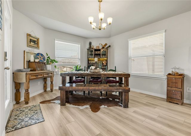 1161 Kennesaw Drive, College Station, TX 77845