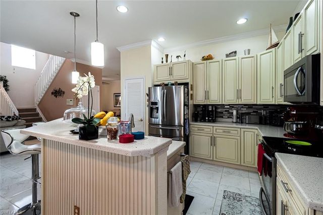 2540 Keystone Lake DR, Cape Coral, FL 33909