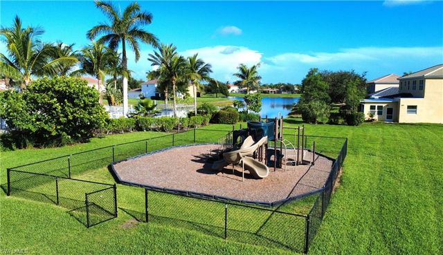 2540 Keystone Lake DR, Cape Coral, FL 33909