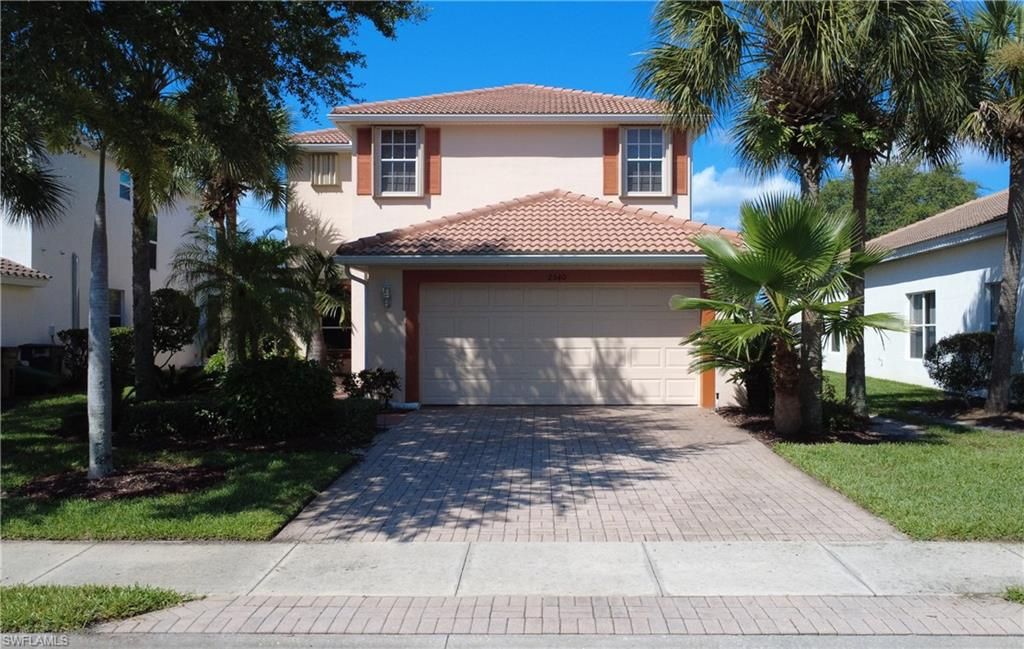 2540 Keystone Lake DR, CAPE CORAL, FL 33909 — photo 2