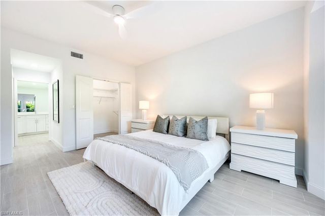 2806 Aintree LN # H102, Naples, FL 34112