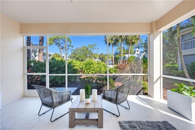 2806 Aintree LN # H102, Naples, FL 34112