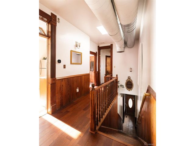 701 W 6th Ave, Denver, CO 80204