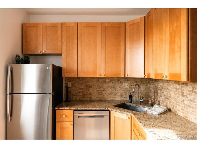 701 W 6th Ave, Denver, CO 80204