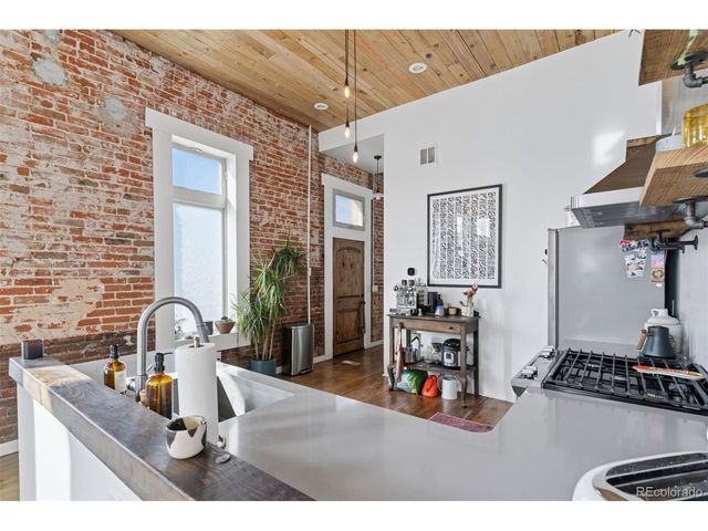 701 W 6th Ave, Denver, CO 80204