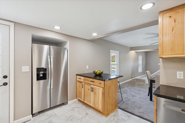 1010 N Main Street, Edgerton, WI 53534