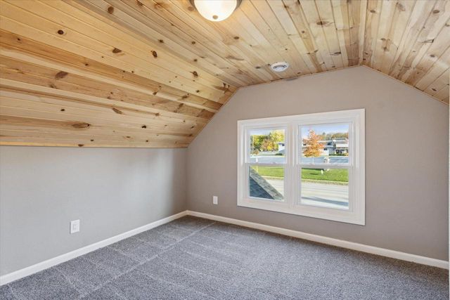 1010 N Main Street, Edgerton, WI 53534