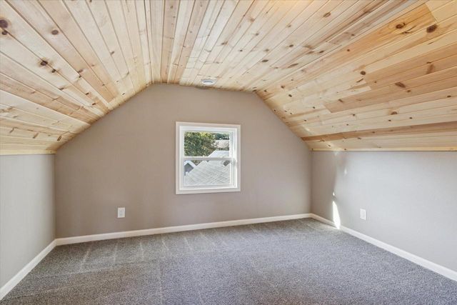 1010 N Main Street, Edgerton, WI 53534