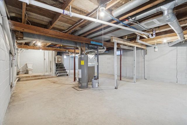 1010 N Main Street, Edgerton, WI 53534