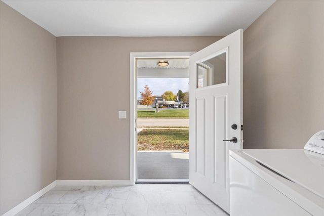 1010 N Main Street, Edgerton, WI 53534