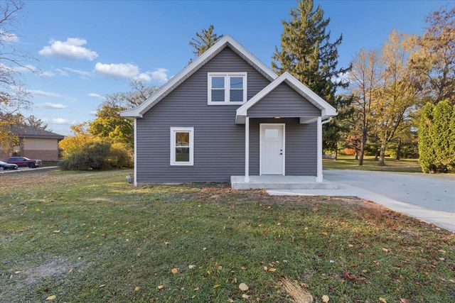 1010 N Main Street, Edgerton, WI 53534