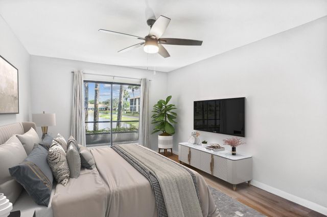 7892 Willow Spring Drive 1517, Lake Worth, FL 33467