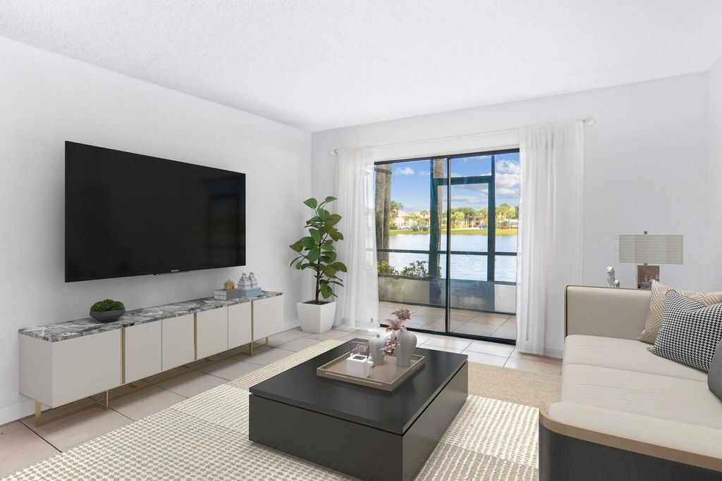 7892 Willow Spring Drive 1517, Lake Worth, FL 33467