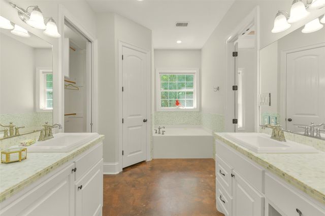 4046 Highland Pass, Montgomery, TX 77316