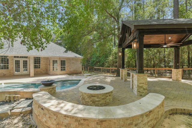 4046 Highland Pass, Montgomery, TX 77316