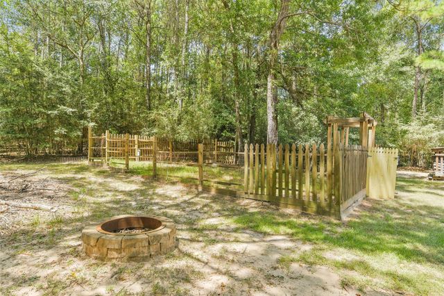 4046 Highland Pass, Montgomery, TX 77316