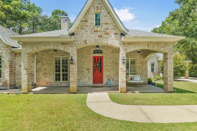 4046 Highland Pass, Montgomery, TX 77316