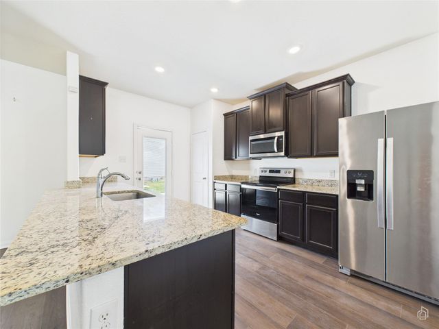 1687 Twin Estates DR, Kyle, TX 78640