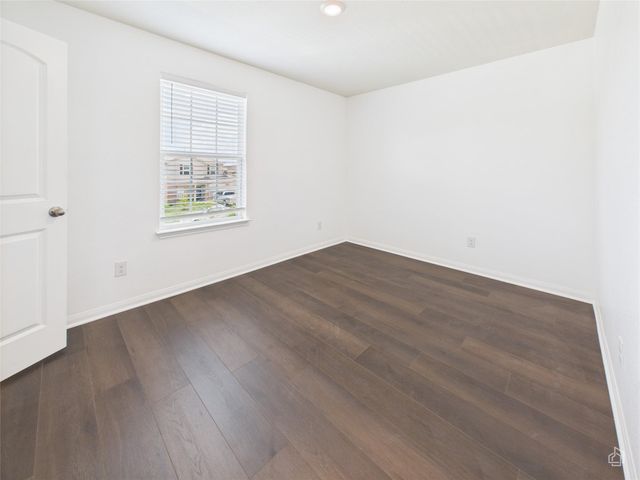 1687 Twin Estates DR, Kyle, TX 78640