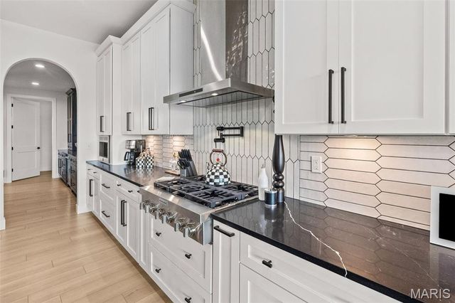3824 Tanzanite Trail, Edwardsville, IL 62025