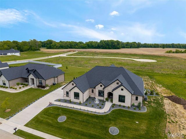 3824 Tanzanite Trail, Edwardsville, IL 62025