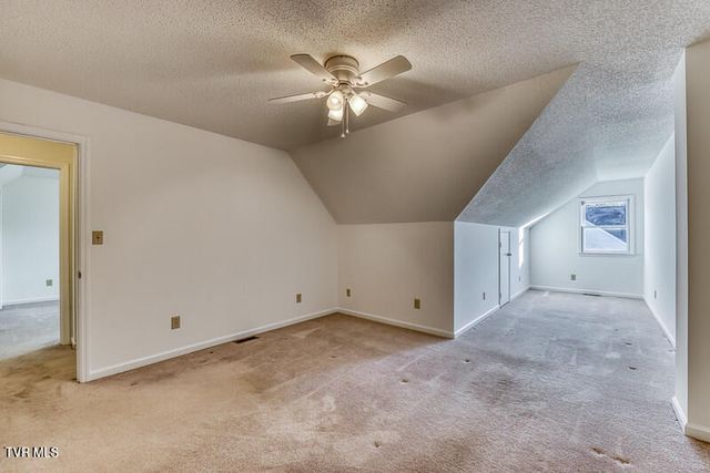1725 West Lakeview Drive 1, Johnson City, TN 37601